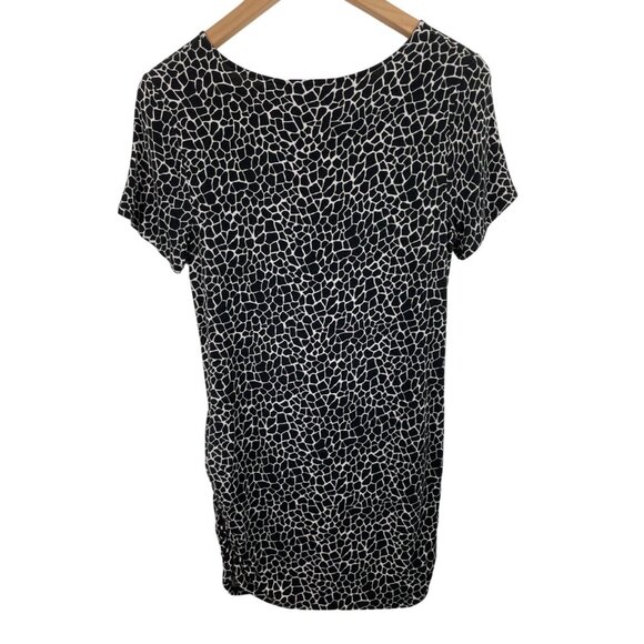 Dana Buchman Womens Size Medium Animal Print Ruched Sides Tunic Blouse - Picture 2 of 8